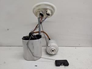 Begagnade Elektrisk bränslepump Audi A4 Avant (B8) 1.8 TFSI 16V Pris € 50,00 Marginaltabell erbjuds av Hans Auto Onderdelen