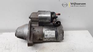 Używane Rozrusznik Opel Mokka/Mokka X 1.7 CDTI 16V 4x2 Cena € 25,00 Procedura marży oferowane przez Autodemontage Vrijhoeven B.V.