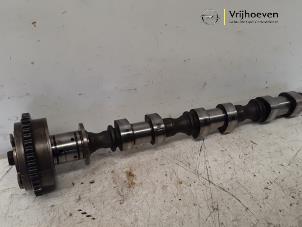 Gebruikte Nokkenas Opel Insignia 2.8 V6 Turbo 24V 4x4 Ecotec Prijs € 75,00 Margeregeling aangeboden door Autodemontage Vrijhoeven B.V.