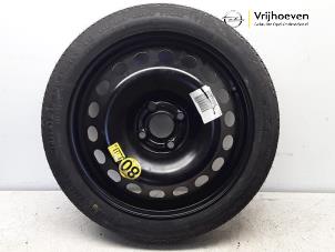 Usagé Roue galette Opel Astra H (L48) Prix € 50,00 Règlement à la marge proposé par Autodemontage Vrijhoeven B.V.