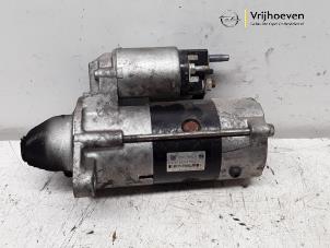 Używane Rozrusznik Opel Astra J (PC6/PD6/PE6/PF6) 1.7 CDTi 16V EcoFLEX 130 Cena € 40,00 Procedura marży oferowane przez Autodemontage Vrijhoeven B.V.