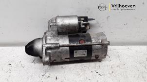 Używane Rozrusznik Opel Astra J (PC6/PD6/PE6/PF6) 1.7 CDTi 16V EcoFLEX 130 Cena € 40,00 Procedura marży oferowane przez Autodemontage Vrijhoeven B.V.