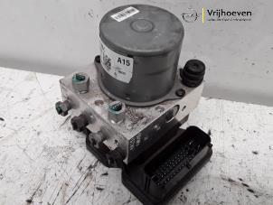 Gebruikte ABS Pomp Opel Mokka/Mokka X 1.4 Turbo 16V 4x2 Prijs € 175,00 Margeregeling aangeboden door Autodemontage Vrijhoeven B.V.