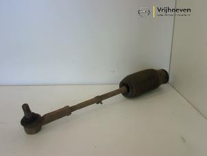 Begagnade Styrstag, vänster Opel Agila (B) 1.3 CDTi 16V Ecotec Pris € 20,00 Marginaltabell erbjuds av Autodemontage Vrijhoeven B.V.
