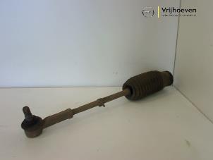 Begagnade Styrstag, vänster Opel Agila (B) 1.3 CDTi 16V Ecotec Pris € 20,00 Marginaltabell erbjuds av Autodemontage Vrijhoeven B.V.