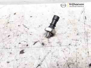 Gebruikte Oliedruk sensor Opel Astra H (L48) 1.6 16V Twinport Prijs € 25,00 Margeregeling aangeboden door Autodemontage Vrijhoeven B.V.
