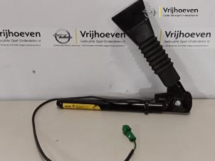 Gebruikte Gordelspanner links Opel Astra G (F08/48) 1.6 16V Prijs € 25,00 Margeregeling aangeboden door Autodemontage Vrijhoeven B.V.