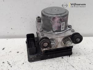 Gebruikte ABS Pomp Opel Insignia 1.4 Turbo 16V Ecotec Prijs € 200,00 Margeregeling aangeboden door Autodemontage Vrijhoeven B.V.