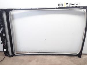 Używane Mechanizm dachu uchylnego Opel Meriva 1.4 Turbo 16V ecoFLEX Cena € 150,00 Procedura marży oferowane przez Autodemontage Vrijhoeven B.V.