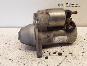 Używane Rozrusznik Opel Meriva 1.7 CDTI 16V Cena € 25,00 Procedura marży oferowane przez Autodemontage Vrijhoeven B.V.