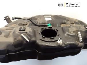 Gebruikte Tank Opel Astra K Sports Tourer 1.6 CDTI 110 16V Prijs € 140,00 Margeregeling aangeboden door Autodemontage Vrijhoeven B.V.