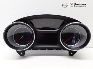 Używane Licznik kilometrów KM Opel Insignia Sports Tourer 1.5 Turbo 16V 140 Cena € 300,00 Procedura marży oferowane przez Autodemontage Vrijhoeven B.V.