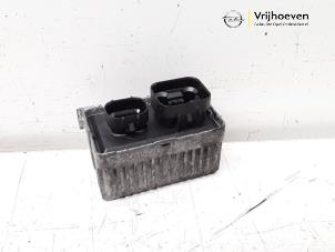 Gebruikte Gloeirelais Opel Insignia 2.0 CDTI 16V 130 Ecotec Prijs € 30,00 Margeregeling aangeboden door Autodemontage Vrijhoeven B.V.