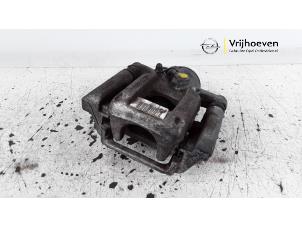 Gebruikte Remklauw (Tang) links-achter Opel Grandland (X) 1.6 CDTi 120 Prijs € 40,00 Margeregeling aangeboden door Autodemontage Vrijhoeven B.V.