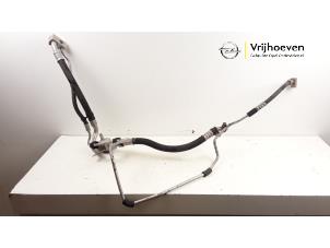 Begagnade Luftkonditioneringsledning Opel Zafira (M75) 2.2 16V Direct Ecotec Pris € 40,00 Marginaltabell erbjuds av Autodemontage Vrijhoeven B.V.