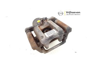 Gebruikte Remklauw (Tang) rechts-achter Opel Grandland (X) 1.6 CDTi 120 Prijs € 40,00 Margeregeling aangeboden door Autodemontage Vrijhoeven B.V.