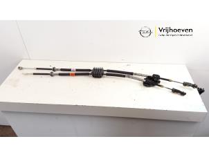 Gebruikte Schakelkabel Versnellingsbak Opel Grandland (X) 1.6 CDTi 120 Prijs € 75,00 Margeregeling aangeboden door Autodemontage Vrijhoeven B.V.