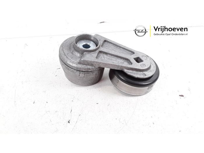 Spanner multiriem van een Opel Astra K Sports Tourer 1.4 Turbo 16V 2017