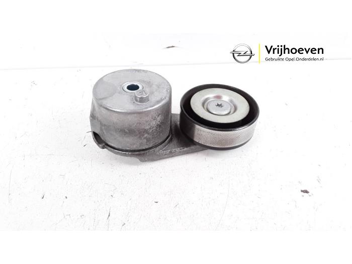 Spanner multiriem van een Opel Astra K Sports Tourer 1.4 Turbo 16V 2017