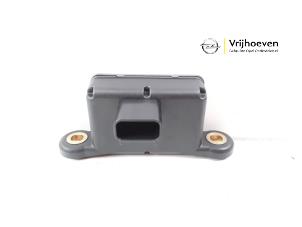 Gebruikte Gier sensor Opel Insignia Sports Tourer 2.0 CDTI 16V 130 ecoFLEX Prijs € 50,00 Margeregeling aangeboden door Autodemontage Vrijhoeven B.V.