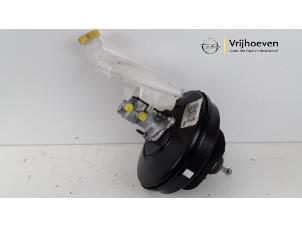 Gebruikte Rembol Opel Crossland (X) 1.2 Turbo 12V Euro 6 Prijs € 100,00 Margeregeling aangeboden door Autodemontage Vrijhoeven B.V.