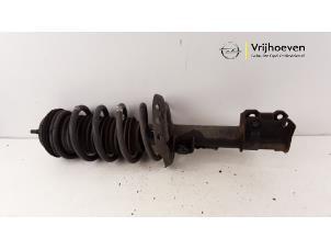 Gebruikte Schokdemperpoot rechts-voor Opel Meriva 1.4 16V Ecotec Prijs € 50,00 Margeregeling aangeboden door Autodemontage Vrijhoeven B.V.