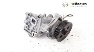 Begagnade Vattenpump Opel Astra K 1.4 Turbo 16V Pris € 100,00 Marginaltabell erbjuds av Autodemontage Vrijhoeven B.V.