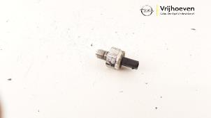 Gebruikte Oliedruk sensor Opel Astra K 1.0 Turbo 12V Prijs € 20,00 Margeregeling aangeboden door Autodemontage Vrijhoeven B.V.