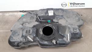 Gebruikte Tank Opel Astra K Sports Tourer 1.6 CDTI 136 16V Prijs € 140,00 Margeregeling aangeboden door Autodemontage Vrijhoeven B.V.