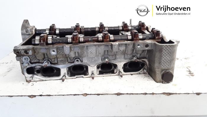 Topplock från en Opel Vectra C Caravan 2.2 DIG 16V 2005