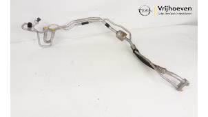 Gebruikte Airco Leiding Opel Corsa E 1.3 CDTi 16V ecoFLEX Prijs € 50,00 Margeregeling aangeboden door Autodemontage Vrijhoeven B.V.