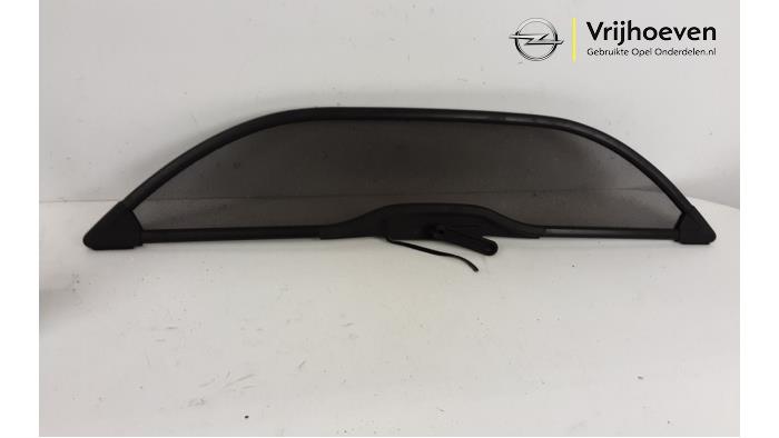 Windscherm van een Opel Tigra Twin Top 1.4 16V 2004