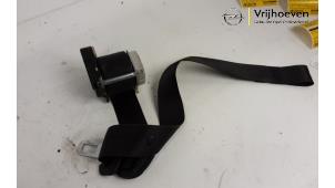 Gebruikte Veiligheidsgordel links-voor Opel Astra G (F08/48) 1.6 16V Prijs € 20,00 Margeregeling aangeboden door Autodemontage Vrijhoeven B.V.