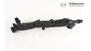 Begagnade Vattenrör Opel Crossland (X) 1.2 Turbo 12V Euro 6 Pris € 10,00 Marginaltabell erbjuds av Autodemontage Vrijhoeven B.V.