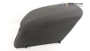 Begagnade Armstöd Opel Meriva 1.4 Turbo 16V Ecotec Pris € 50,00 Marginaltabell erbjuds av Autodemontage Vrijhoeven B.V.