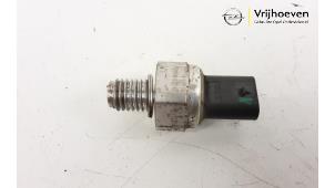 Gebruikte Oliedruk sensor Opel Astra J GTC (PD2/PF2) 1.6 SIDI Turbo 16V Motorsport Prijs € 20,00 Margeregeling aangeboden door Autodemontage Vrijhoeven B.V.