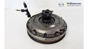 Gebruikte Koppelingsset (compleet) Opel Astra K 1.4 Turbo 16V Prijs € 150,00 Margeregeling aangeboden door Autodemontage Vrijhoeven B.V.