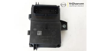 Używane Modul paliwowy ADM Opel Cascada 1.6 Turbo 16V Cena € 50,00 Procedura marży oferowane przez Autodemontage Vrijhoeven B.V.