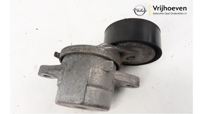 Spanner multiriem van een Opel Crossland (X) 1.5 CDTI 100 2020