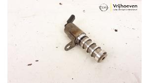 Używane Regulacja walka rozrzadu Opel Astra K 1.0 SIDI Turbo 12V Cena € 30,00 Procedura marży oferowane przez Autodemontage Vrijhoeven B.V.