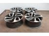Velgen set van een Opel Crossland (X) 1.2 12V 2017