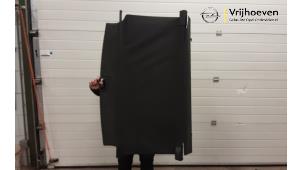 Gebruikte Dekzeil Bagageruimte Opel Astra H SW (L35) 1.6 16V Twinport Prijs € 125,00 Margeregeling aangeboden door Autodemontage Vrijhoeven B.V.