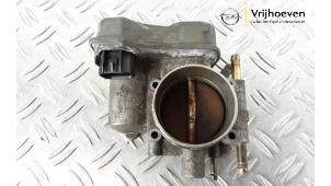 Gebruikte Gasklephuis Opel Vectra B (36) 1.8 16V Ecotec Prijs € 75,00 Margeregeling aangeboden door Autodemontage Vrijhoeven B.V.