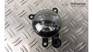 Używane Swiatlo przeciwmgielne lewy przód Opel Mokka Mokka-e, Electric 50 kWh Cena € 45,00 Procedura marży oferowane przez Autodemontage Vrijhoeven B.V.