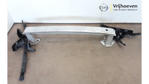 Gebruikte Bumperbalk achter Opel Crossland (X) 1.2 Turbo 12V Euro 6d-temp Prijs € 100,00 Margeregeling aangeboden door Autodemontage Vrijhoeven B.V.