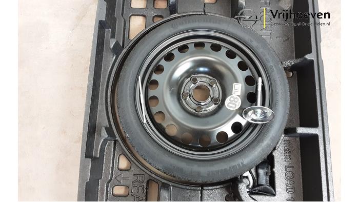 Thuiskomer van een Opel Astra K 1.0 SIDI Turbo 12V 2016