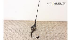 Gebruikte Antenne Opel Adam 1.4 S 16V Turbo Prijs € 15,00 Margeregeling aangeboden door Autodemontage Vrijhoeven B.V.