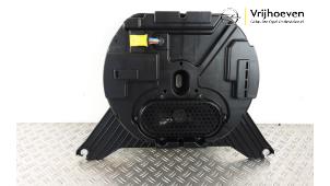 Used Subwoofer Opel Astra L (F3/FB/FM/FP) 1.2 Turbo 130 12V Price € 225,00 Margin scheme offered by Autodemontage Vrijhoeven B.V.