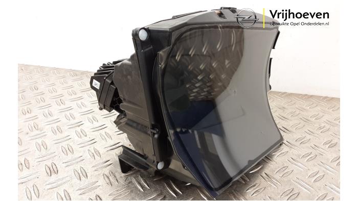 Head-up-display (HUD) från en Opel Astra L (F3/FB/FM/FP) 1.2 Turbo 130 12V 2023