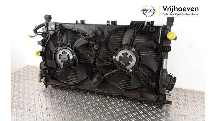 Koelerset van een Opel Insignia Sports Tourer 2.0 Turbo 16V Ecotec 2009